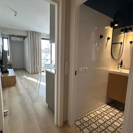 شقة Homes Ocean Breeze Terrace 400 M Away From The Ocean